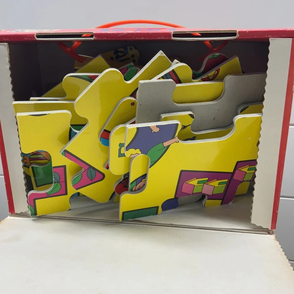 Vintage 1989 Buki Toys Hebrew Number Floor Puzzle 24 Large Pieces Made in Israel